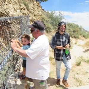 Meet your Posher, Levi